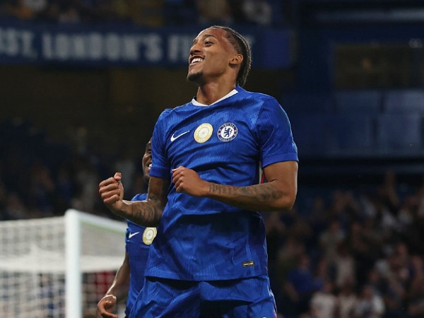 Joao Pedro Cepat Beradaptasi dan Moncer di Stamford Bridge
